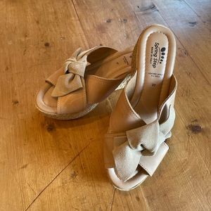 Spring Step Italian Slip-on wedge heal size 37